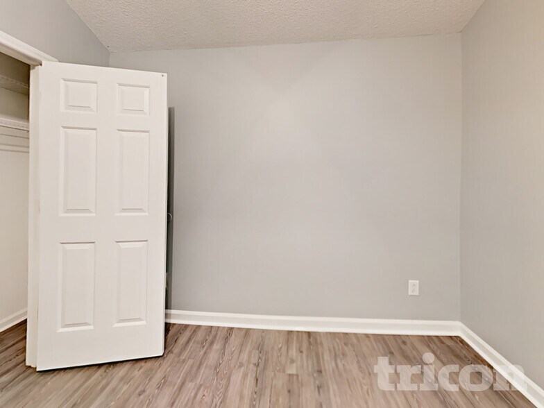 Building Photo - 3722 Hunters Run Ln