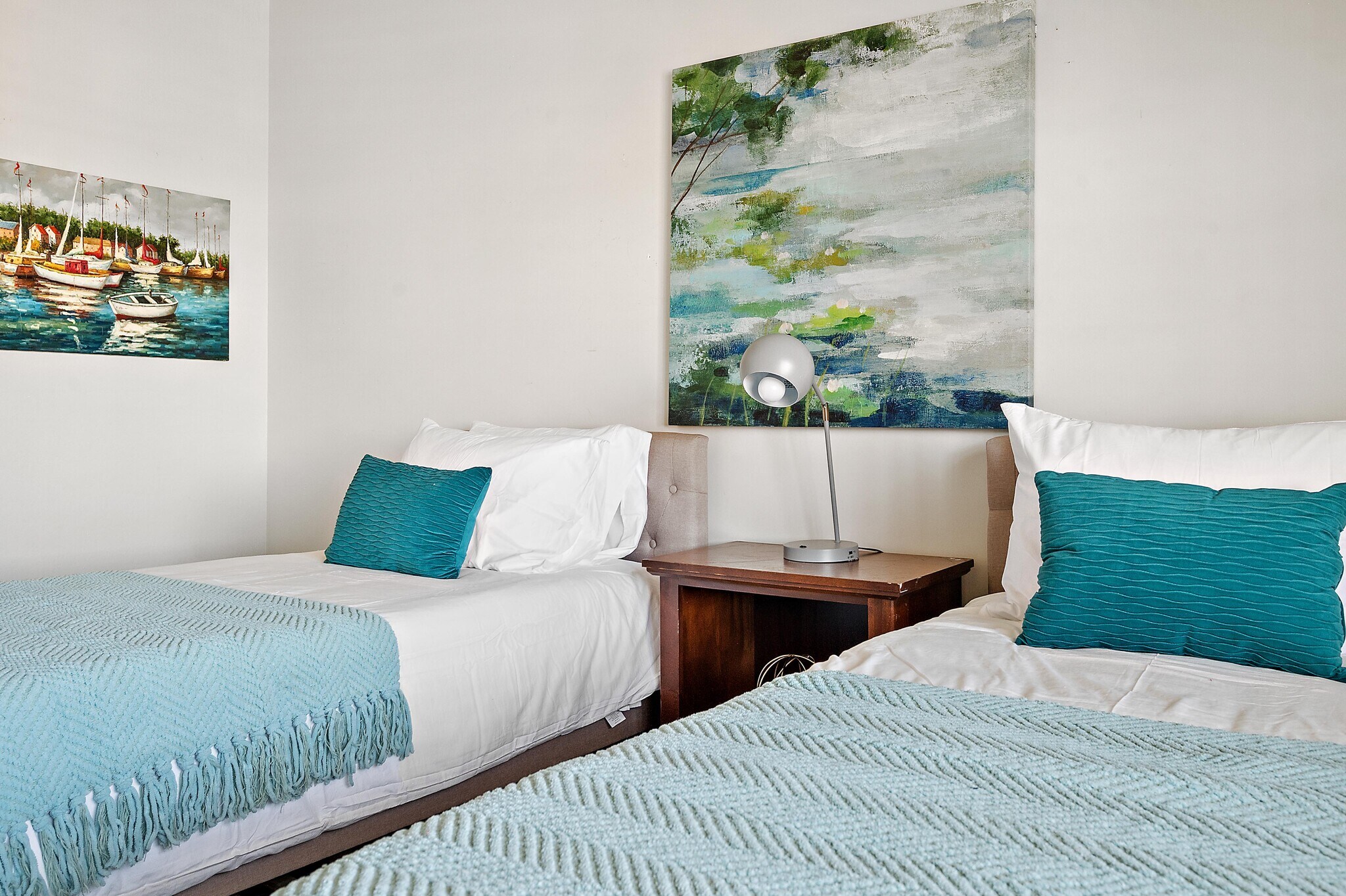 Building Photo - 13010 E Shangri La Rd