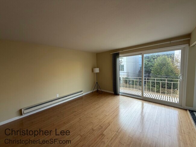 Building Photo - 125 Palm Ave