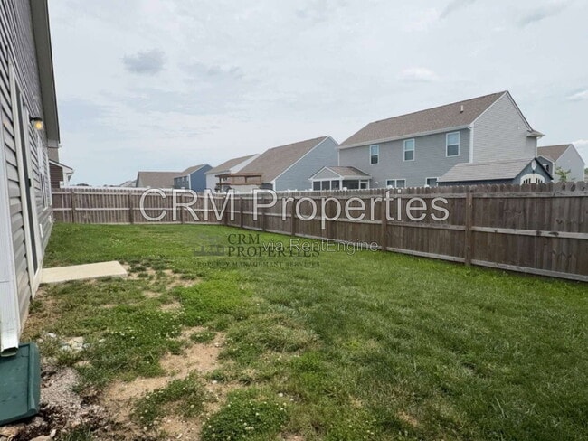 Building Photo - 3242 Somers Dr
