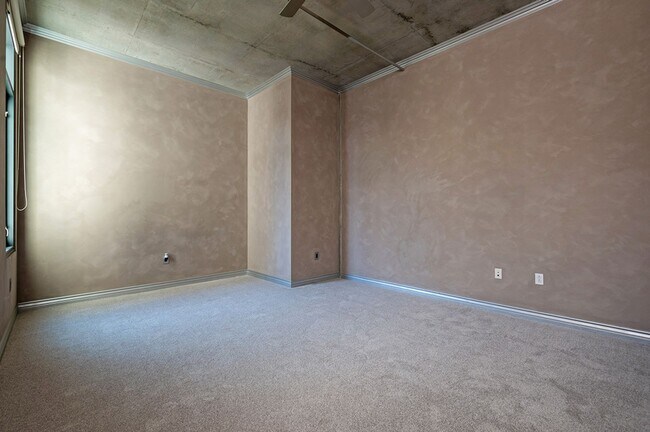 Building Photo - Expansive East Village 1 Bedroom at M2I! 2...