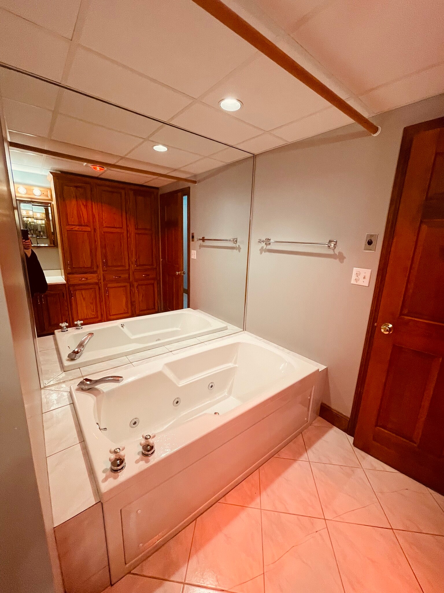 Building Photo - 178 Andover St