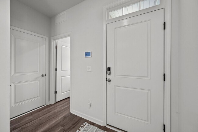 Building Photo - Home in Surf City