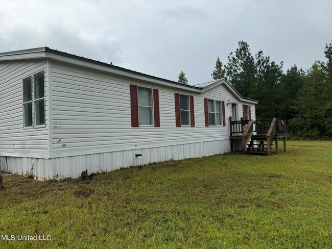 Building Photo - 5575 Robin Wood Rd