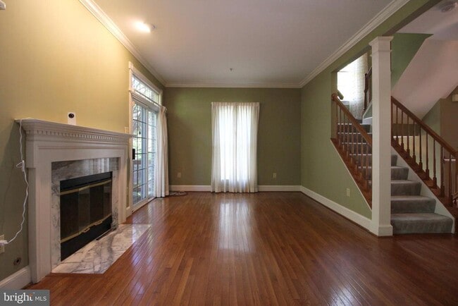 Building Photo - 6032 Kelsey Ct