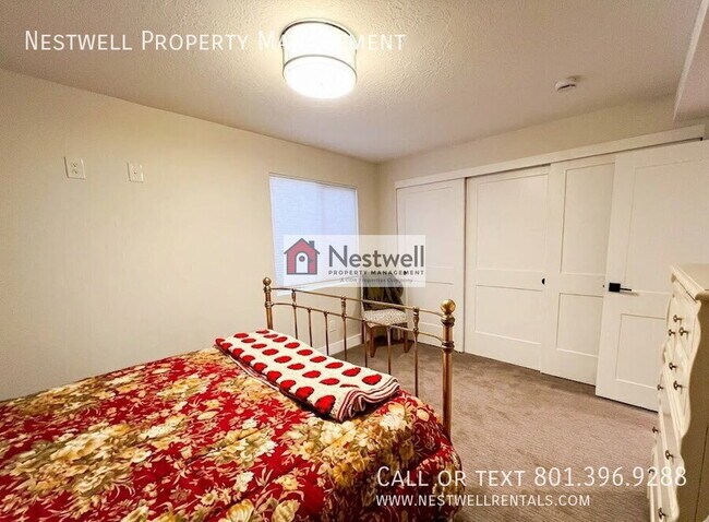 Building Photo - 1497 E Federal Heights Dr