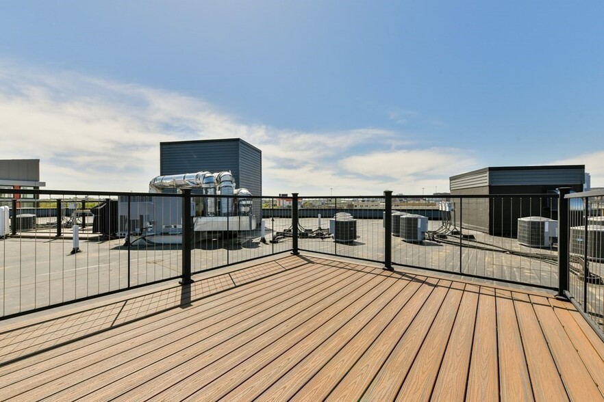 Building Photo - 488 Dorchester Ave