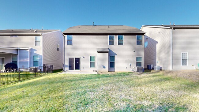 Building Photo - 16126 Long Talon Way