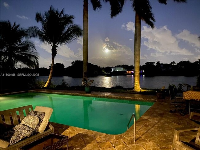 Building Photo - 960 Bayberry Point Dr