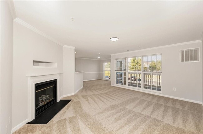 Building Photo - Wonderful Condo For Lease