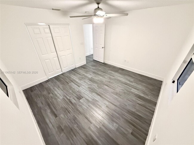 Building Photo - 1621 SW 117th Ave