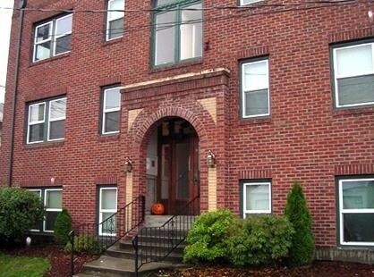Building Photo - 3910 S Yakima Ave