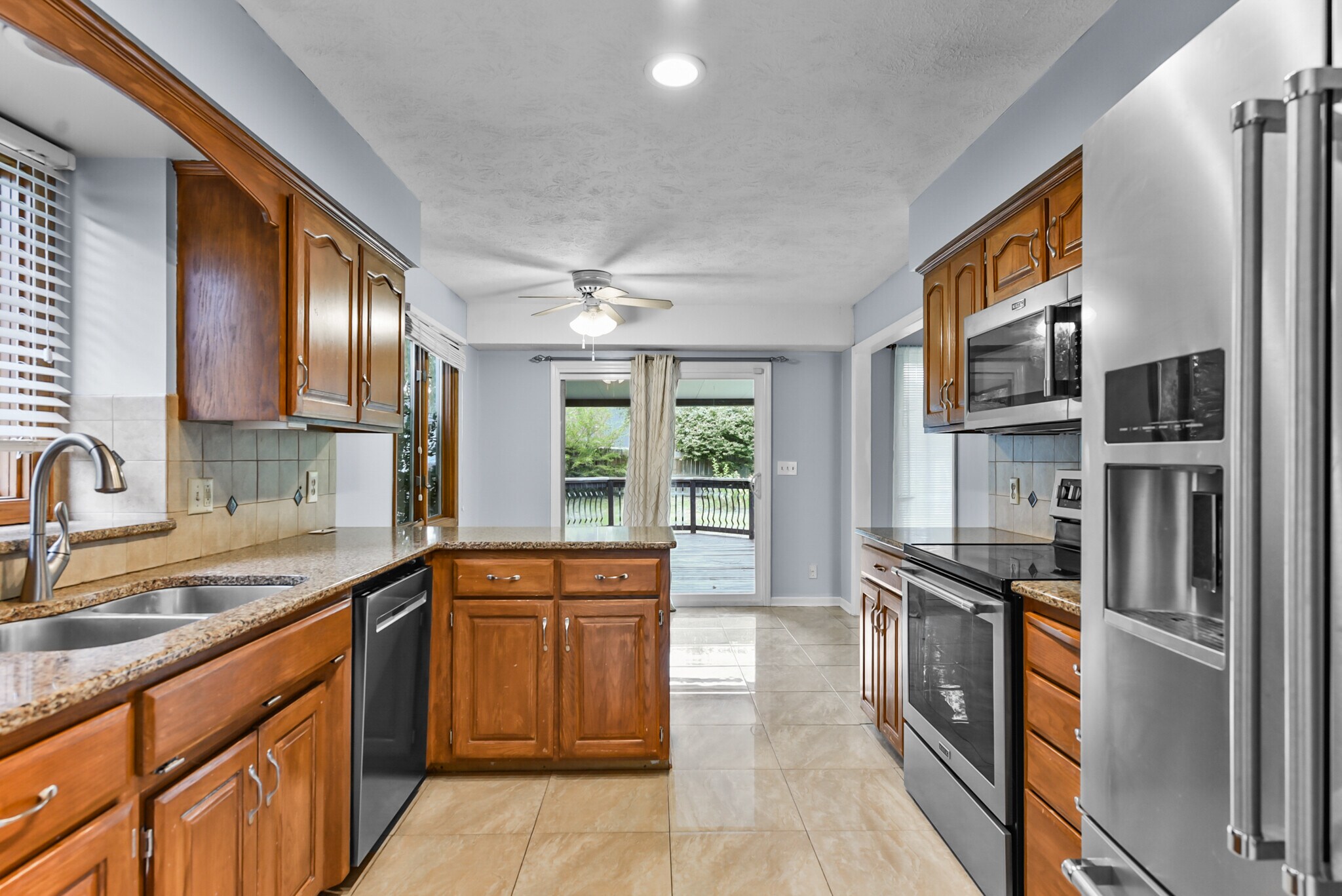 Building Photo - 5016 S 164th St