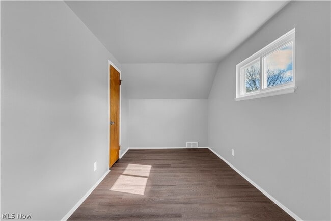 Building Photo - 17401 Wayne Dr