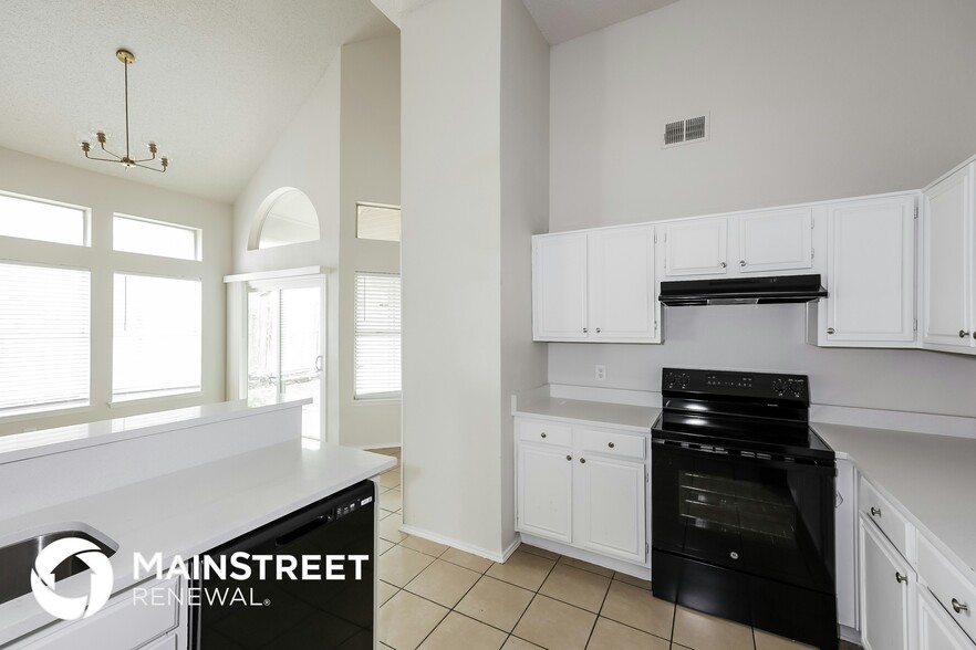 Building Photo - 910 Ragland Dr