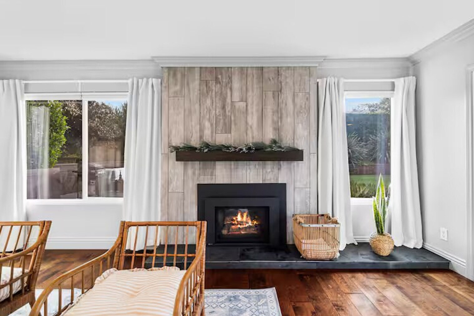 Building Photo - 5870 Cactus Way