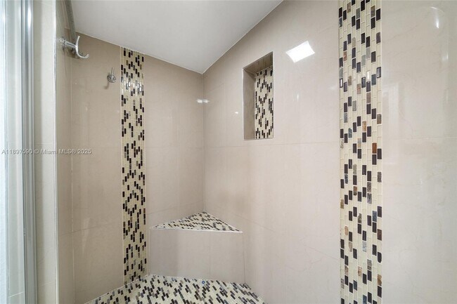 Building Photo - 845 NW 2nd St