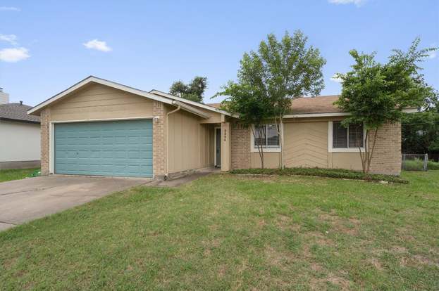 Building Photo - 2204 Silver Spur Dr