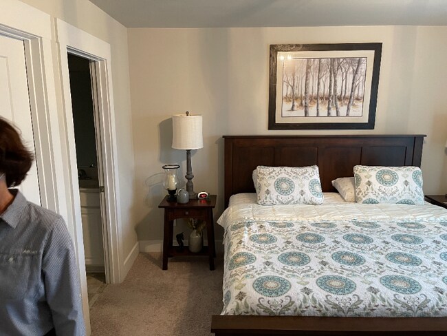 Building Photo - 213 Meritage St