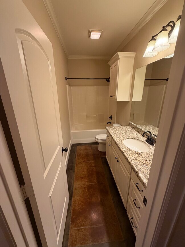 Building Photo - 1019 Stagecoach Bend