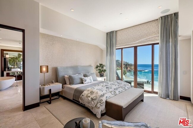 Building Photo - 88 Emerald Bay