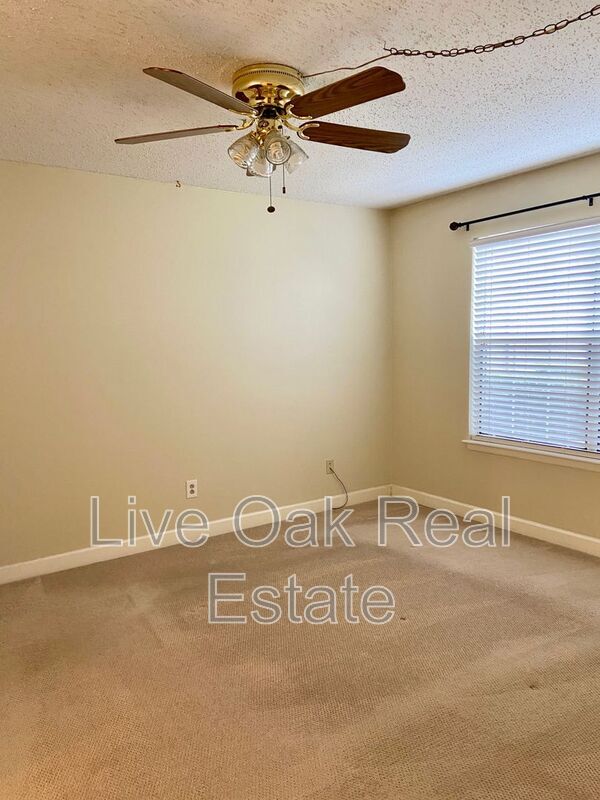 Building Photo - 4160 Thalia Station Cir