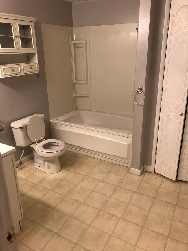 Building Photo - Shawnee Pines