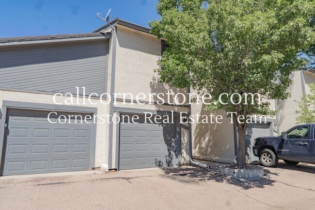 Building Photo - 4877 Bluestem Dr