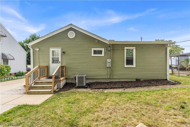 Building Photo - 4603 W 58th St