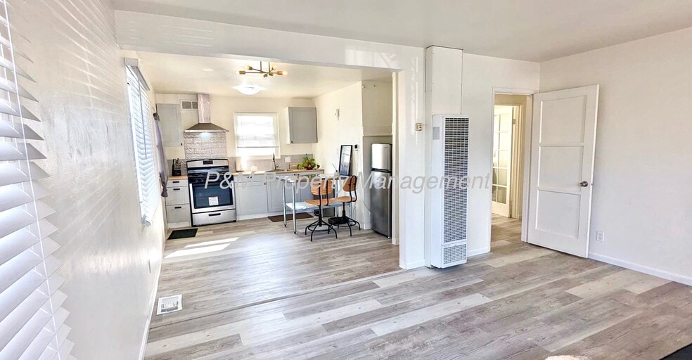 Open Kitchen - 7437 Hyatt St