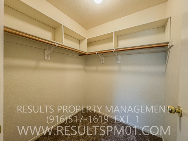 Building Photo - 4 Bedroom Rocklin Beauty. Pet Friendly
