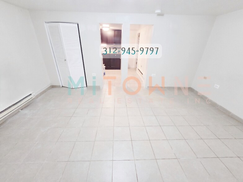 Building Photo - 1346 Chase