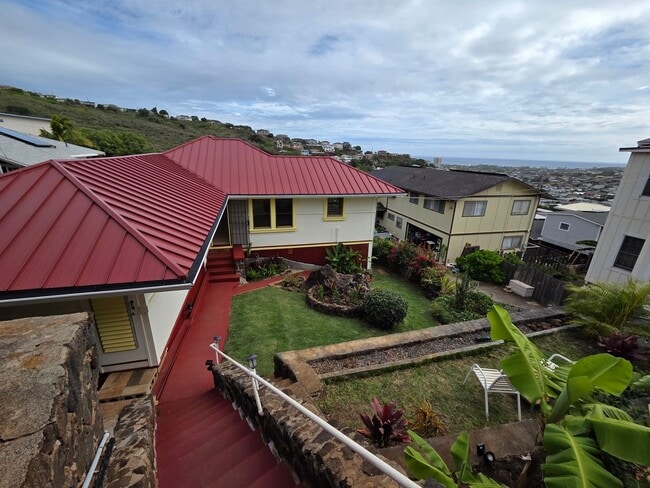 Building Photo - Charming Furnished room for rent with Private Entrance | Wilhelmina Rise