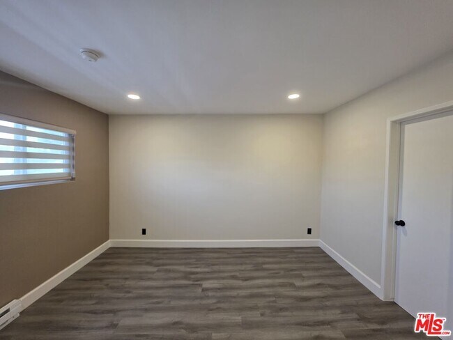 Building Photo - 2228 20th St