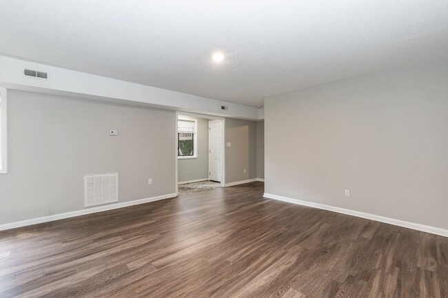 Building Photo - 2900 Ligon St