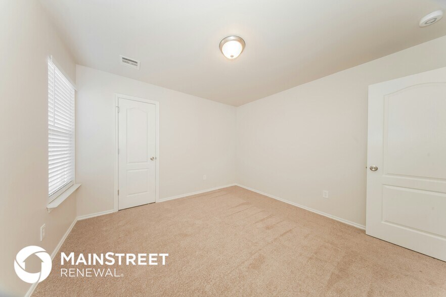 Building Photo - 11516 Southwest 24th Street