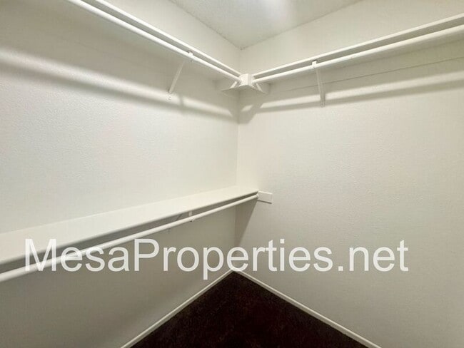 Building Photo - 12550 Kristina Ct