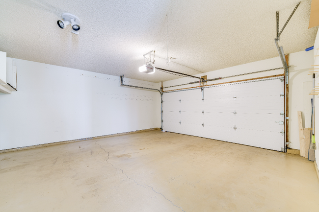 Building Photo - 356 Blue Windsor Ln