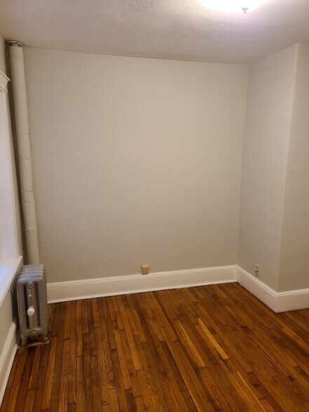 Building Photo - 38 Hemenway St