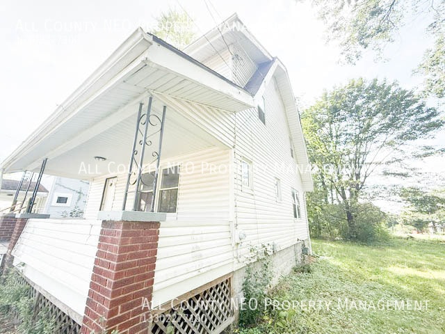 Building Photo - 380 Noble Ave