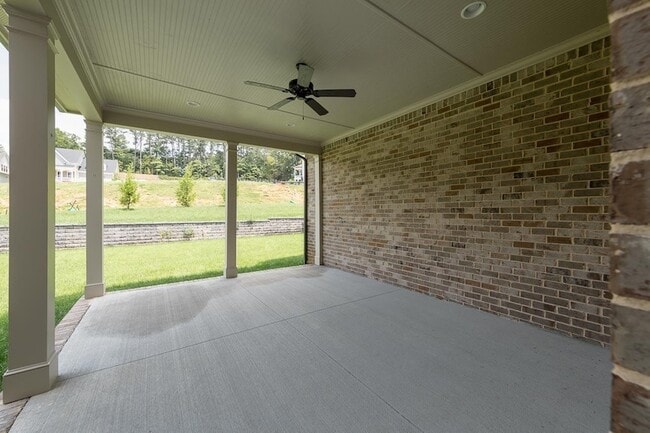 Building Photo - 2077 McAvoy Dr