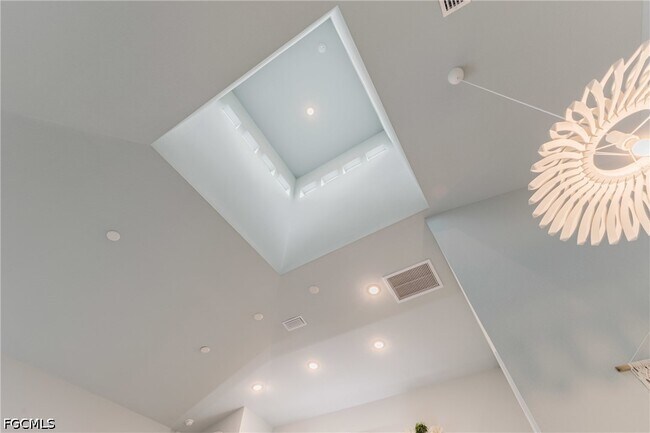 Building Photo - 5310 Cocoa Ct