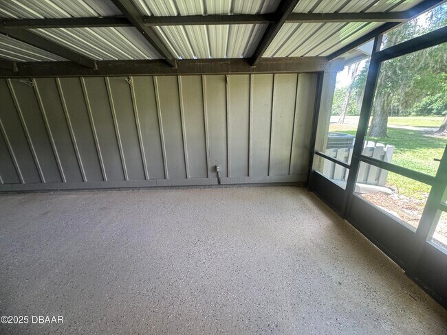 Building Photo - 1917 Goldenrod Way