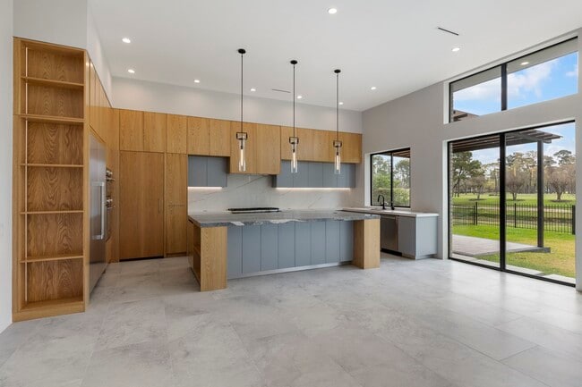 Building Photo - 51 Huntsmans Horn Cir