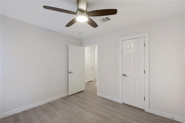 Building Photo - 15209 Sun-Bird Ln