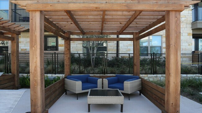 Building Photo - 18102 Talavera Ridge