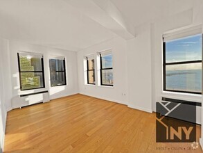 Building Photo - 4 bedroom in NEW YORK NY 10006