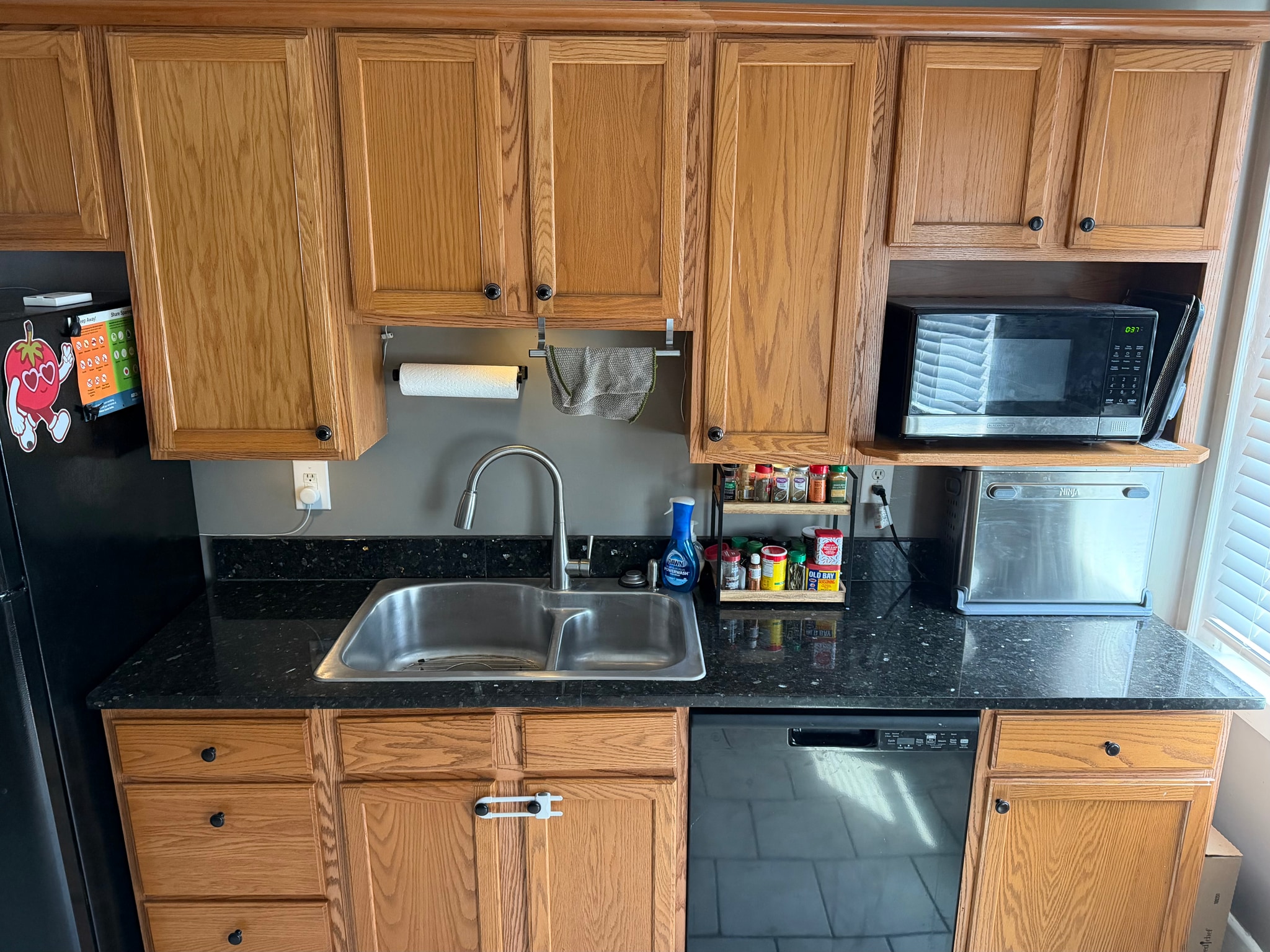 Granite Counters - 2472 Fairview Ave