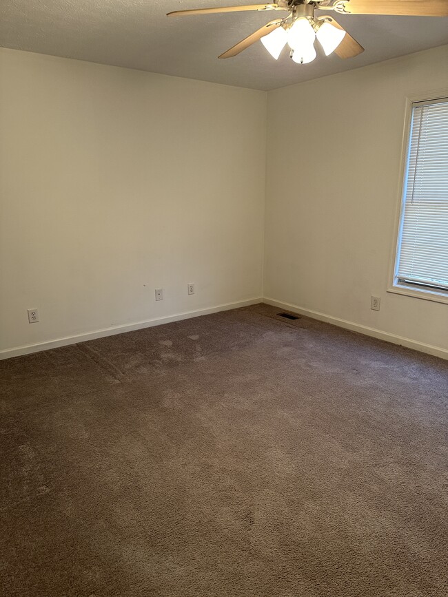 Similar to Photo - 2004 Wards Ferry Rd