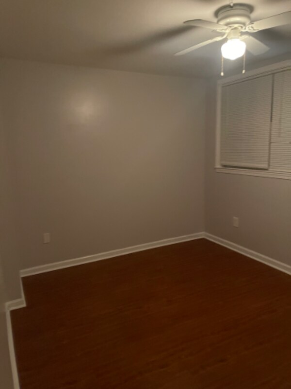 Building Photo - 1527 Americana Dr